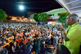Paulo Souto propõe ações para combater violência no interior
