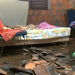 Casa pega fogo com criança de dois anos na Bahia e imóvel fica destruído