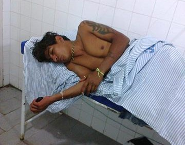Homens baleados em Caldas do Jorro dão entrada no Hospital de Araci