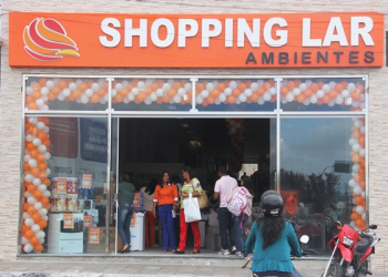 Coité – Shopping Lar inaugura mais uma loja; agora com móveis sob medida