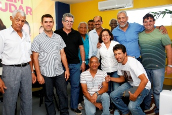 Lídice recebe apoio de militantes históricos do PT e PMDB