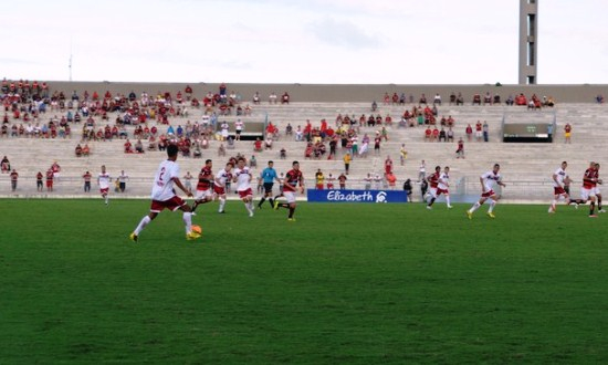 Jacuipense arranca empate contra o Campinense na Paraíba e se mantém na liderança isolada
