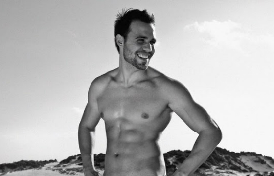 Mister Bahia 2011 morre em acidente de carro em Salvador