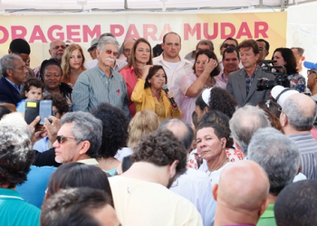 Lídice inaugura comitê central de campanha e propõe governo de integração econômica e social