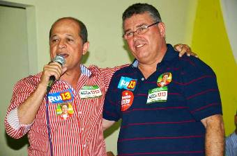 Prefeito de Irará ataca Souto e declara apoio a Joseildo