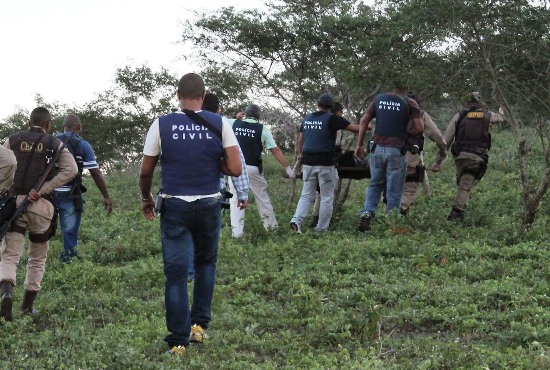 Serrinha – Suposto assaltante de banco que trocou tiro com a polícia é encontrado morto