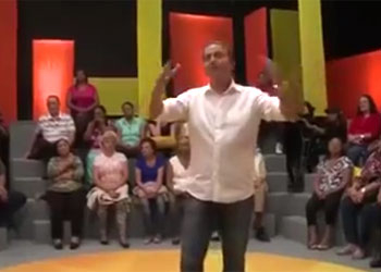 Suposto vídeo de 1º programa eleitoral de Eduardo Campos cai na Internet; assista