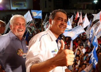Rui garante universalizar acesso à água e à luz na Bahia