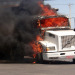 Três carretas são incendiadas em posto de combustível na BR-020