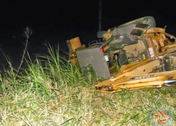 homem morre esmagado por retroescavadeira