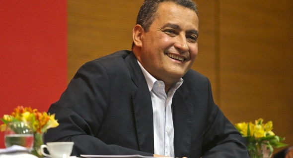 Confiante, Rui Costa aposta em virada no 1º turno