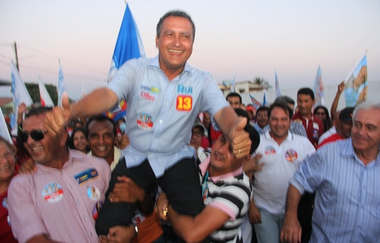 Veja com detalhe como foi a carreata de Rui Costa por seis municípios do território do sisal