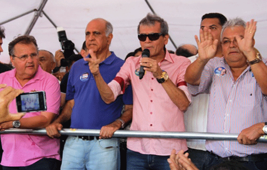 carreata-e-comicio-de-paulo