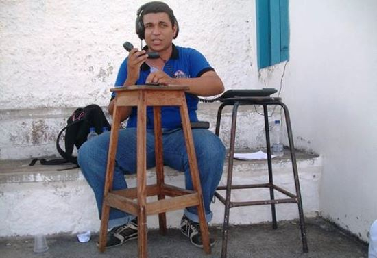 No dia do radialista narrador esportivo recebe esse tratamento em estádio de futebol em Santaluz