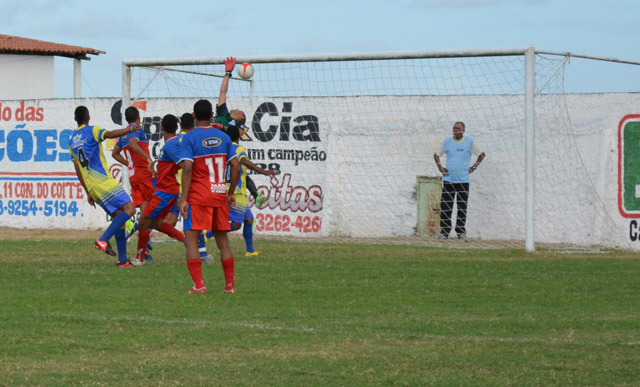 Intermunicipal: seleção coiteense perde a chance de se isolar na liderança ao sofrer gol de empate no fim