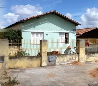Jovem comete suicídio após fim de relacionamento