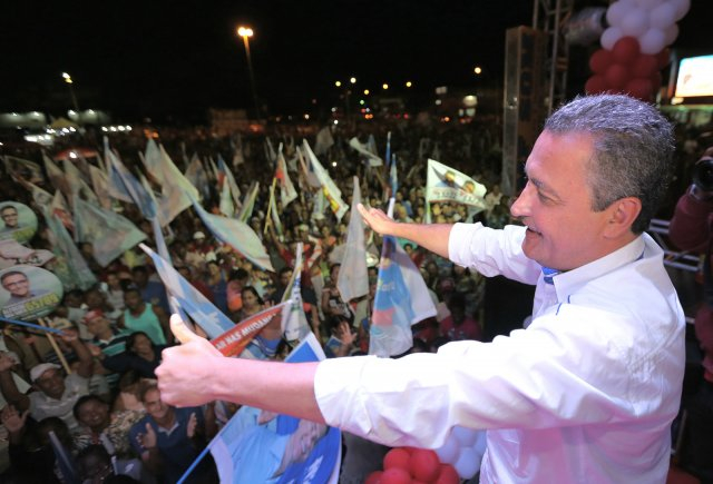Rui intensifica atividades da campanha de Dilma na Bahia