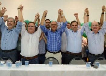 Movimento “Feira apoia Aécio” é lançado nesta segunda