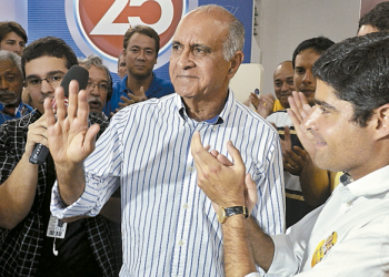 Democratas desejam boa relação com o governo petista