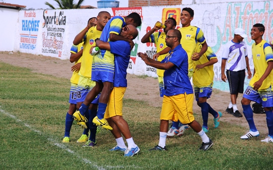 Intermunicipal – Coité vence Pombal nos pênaltis e se classifica para a terceira fase