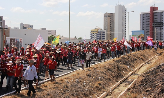 Ato público promovido pela ASA em Juazeiro e Petrolina em prol da reeleição de Dilma (PT) foi o maior de toda campanha;diz comitê