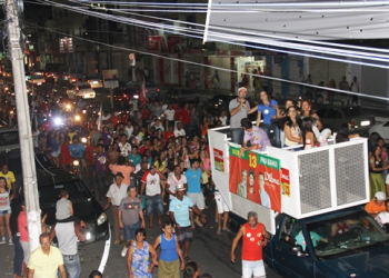 Euforia toma conta das ruas de Coité com a vitória de Dilma Rousseff (PT)