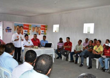 Prefeitos de partidos oposicionistas declaram apoio à reeleição de Dilma