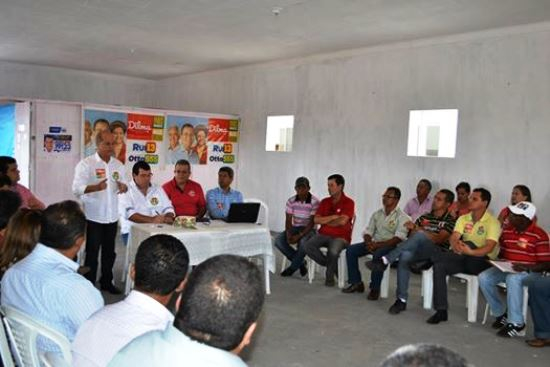 Prefeitos de partidos oposicionistas declaram apoio à reeleição de Dilma