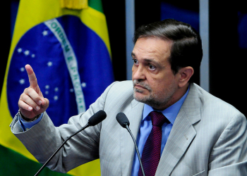 Pinheiro apresenta PEC para extinguir a reeleição e fixar mandatos coincidentes