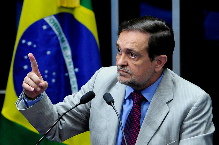 Pinheiro apresenta PEC para extinguir a reeleição e fixar mandatos coincidentes