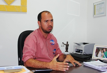 Advogado Tiago Mascarenhas ficou satisfeito com resultado eleitoral e disse que já está na campanha para reeleição de Dilma