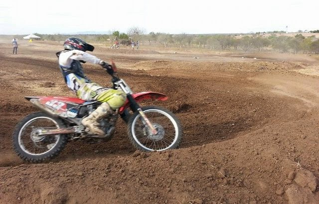 Barroquense Matheus Lama vence nas duas principais corridas em Queimadas