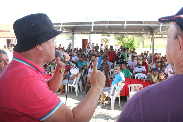 Zé Filho disse que sua casa independentemente de movimento político é sempre lotada de amigos.