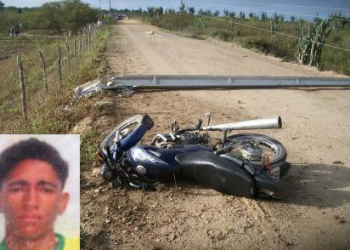 Valente: motociclista colide em poste de iluminação pública e morre; outros dois rapazes ficam feridos