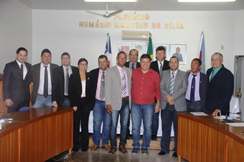 Eleito deputado estadual Alex da Piatã usa Câmara de Gavião, Capim Grosso e Valente para agradecer votos