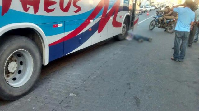 Idoso é atropelado e morto por ônibus em Feira de Santana