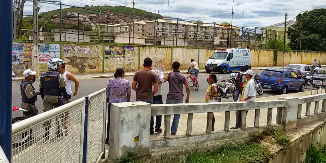Empresário tenta suicídio no meio do trânsito de avenida