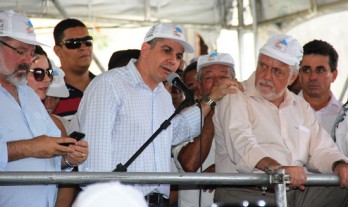 Prefeito elogiou a postura do governador, em comparecer a cidade onde seu candidato foi derrotado 40 dias depois.