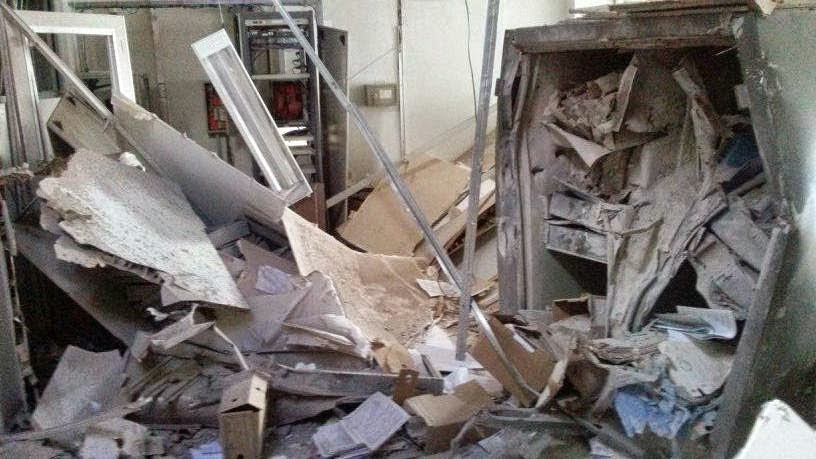 Serra Preta – Bandidos explodem caixa eletrônico do Bradesco