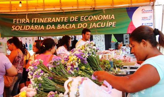 Pintadas – Oficinas e debates movimentaram Feira de Economia Solidária realizada pelo Cesol da Bacia do Jacuípe