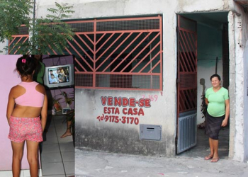 Coité – Mãe coloca casa a venda para tentar realizar cirurgia da filha que sofre de Escoliose