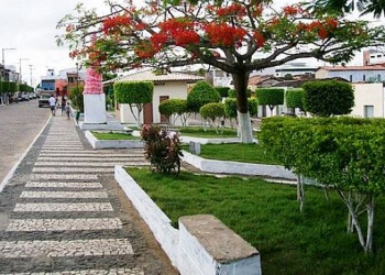 Uma pessoa morta e duas feridas no Centro de Pintadas faz prefeitura suspender festa da virada