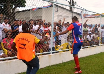 Seleção de Santaluz perde em Cachoeira e precisa vencer por dois gols de diferença no próximo domingo para conquistar o título