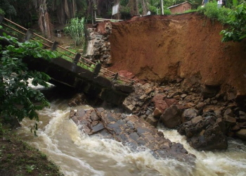 Governo decreta estado de emergência em 16 municípios por conta da chuva