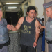 Cantor Renner é preso após dirigir embriagado e bater em carro parado