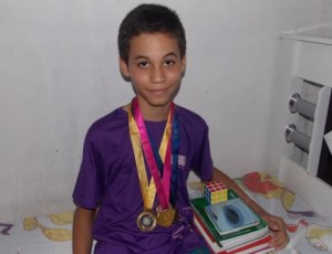 Araci – Com apenas 12 anos, estudante é medalha de ouro pela 2ª vez na Olímpiada Brasileira de Matemática