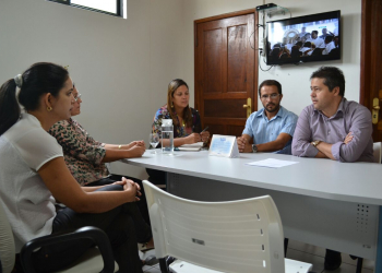 Deputado Alex da Piatã discute a febre chikungunya com autoridades de Riachão do Jacuípe