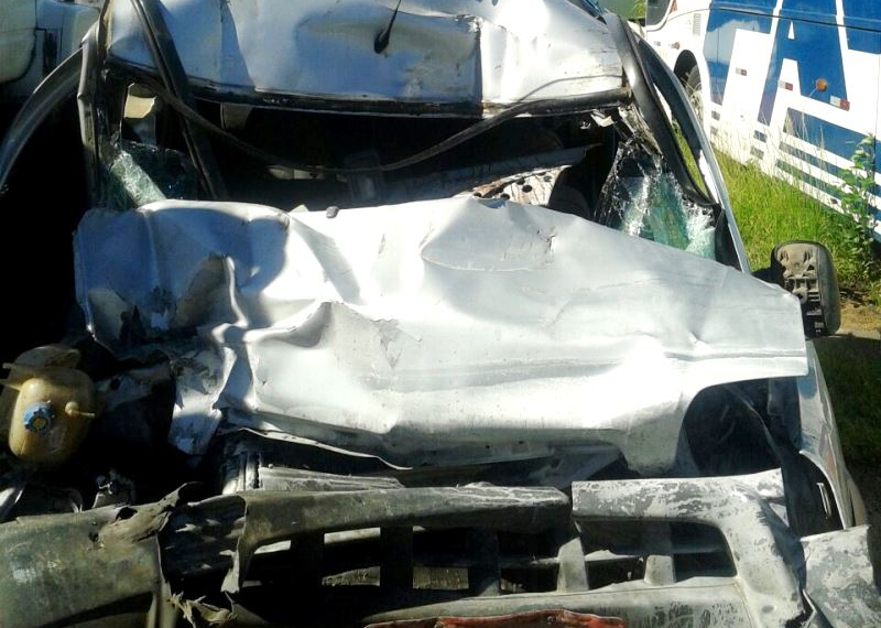 Criança de 1 ano que seguia de Monte Santo para Salvador morre em acidente na BR-324