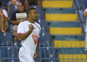 Coiteense faz gol na estreia do São Paulo na Copa SP de futebol Junior e homenageia a sua terra natal