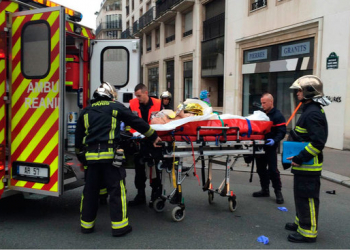 Tiroteio em sede de jornal deixa 12 mortos e dez feridos em Paris